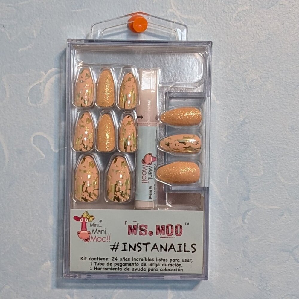 Instant Nails Nude with Gold glitter